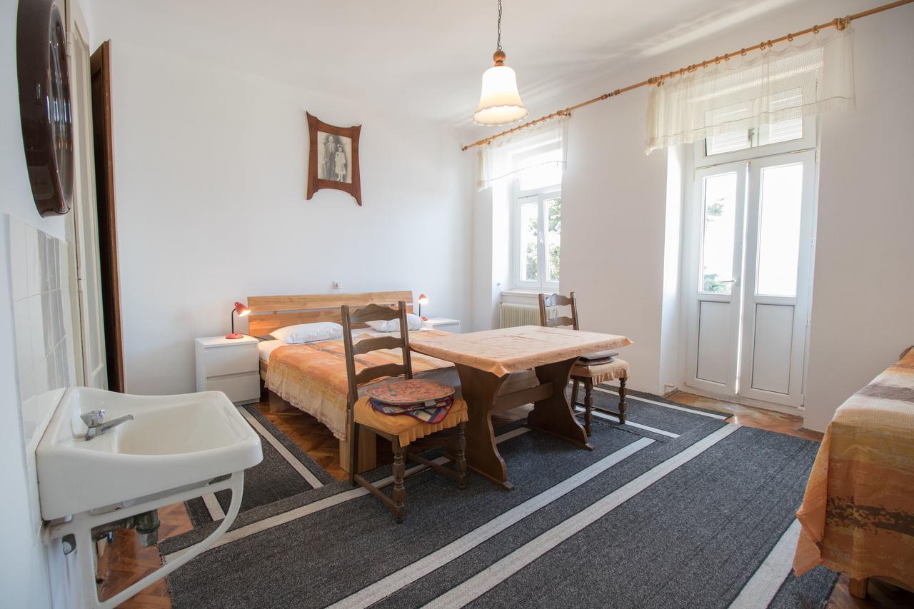 Apartments Josip By The Sea Novi Vinodolski Εξωτερικό φωτογραφία