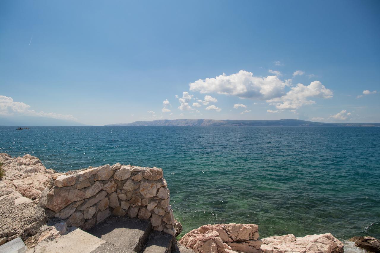 Apartments Josip By The Sea Novi Vinodolski Εξωτερικό φωτογραφία
